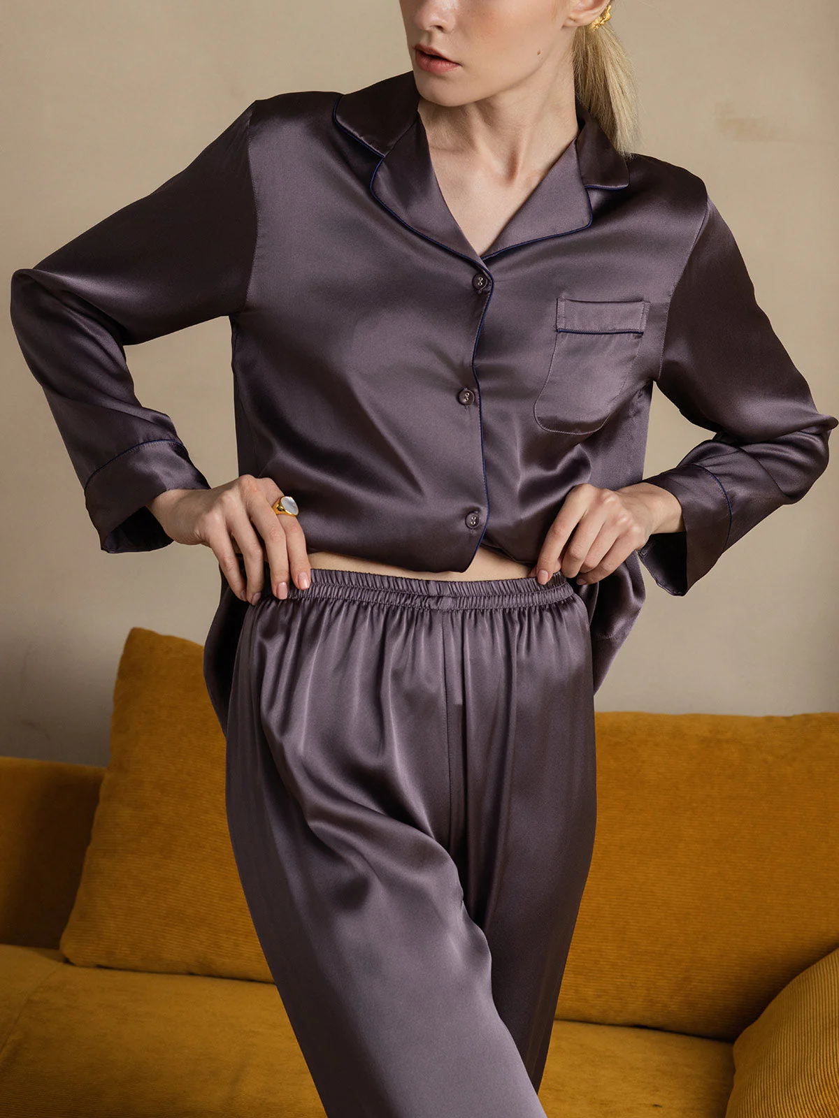 Binding Trim Klassiek Moerbei Zijde Pyjama Set - Image 52
