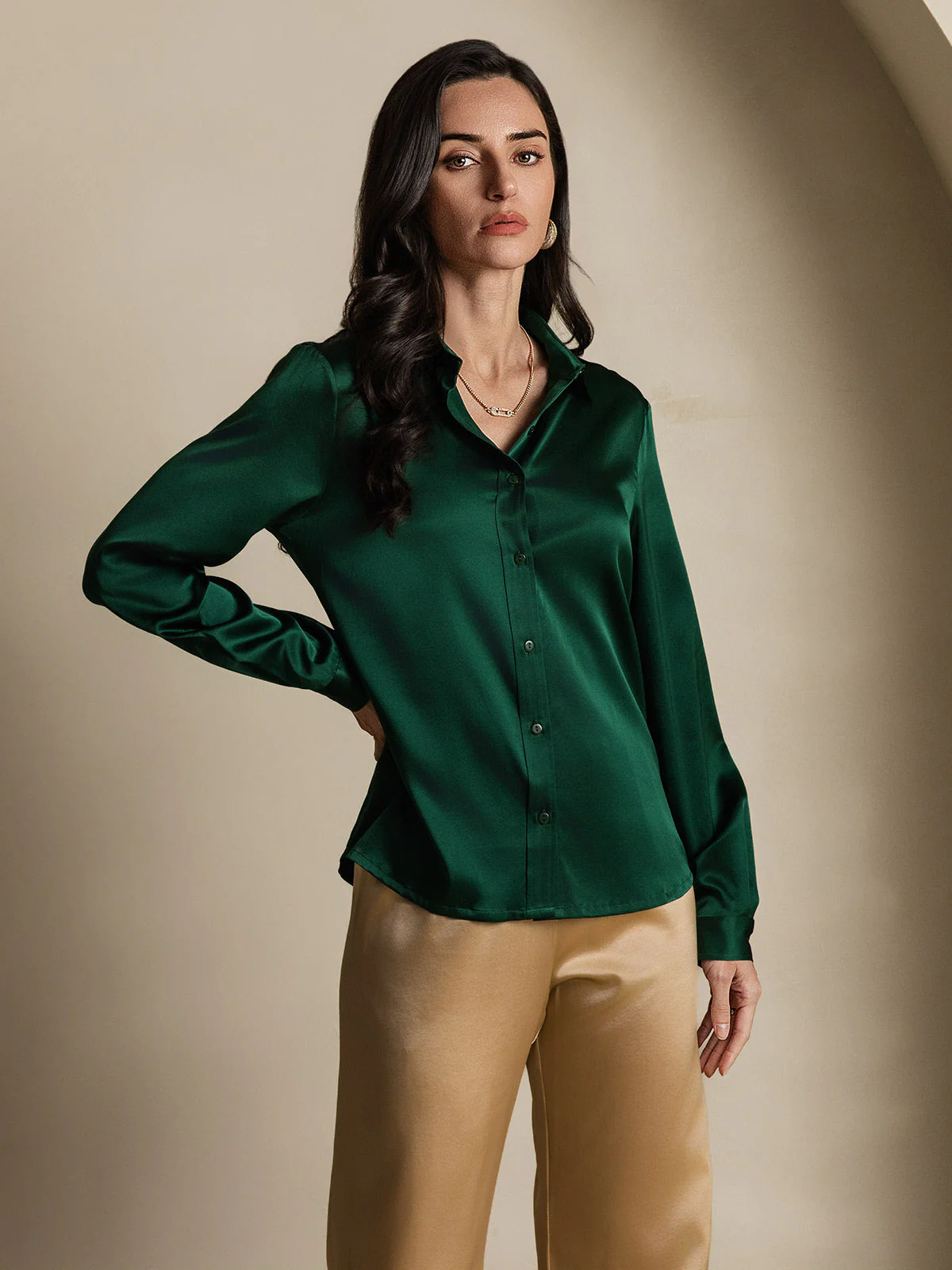 19 Momme Modieus Basiszijde Shirt - Image 10