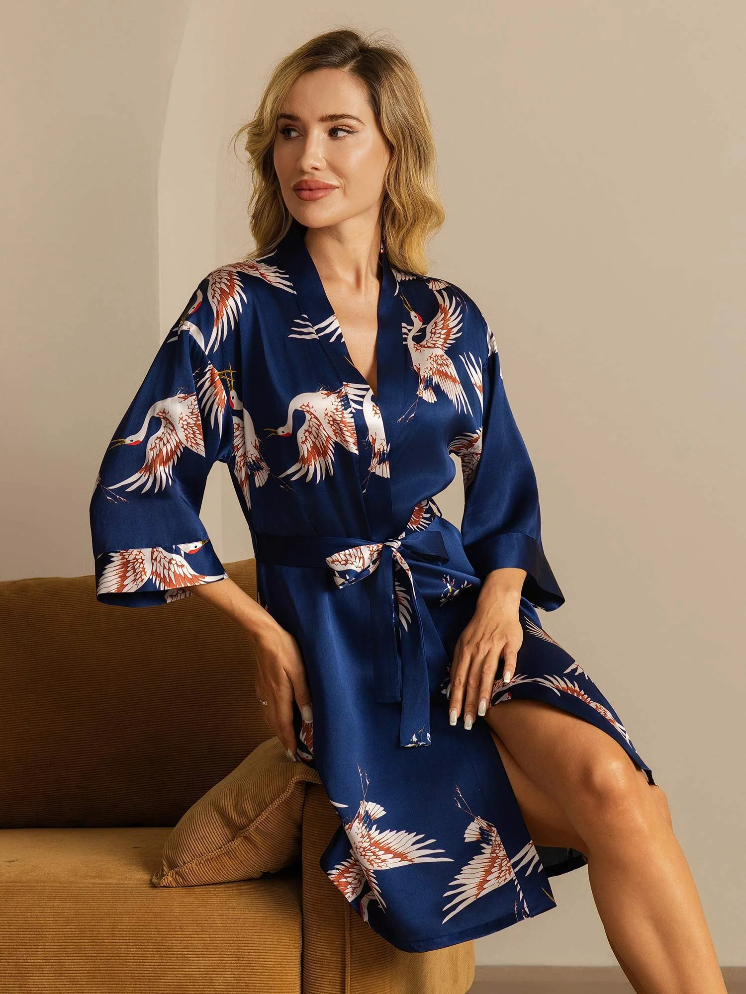 19Momme Pure Zijde Kraanvogelprint Geknoopte Wikkel Kimono Robe voor Dames - Image 16