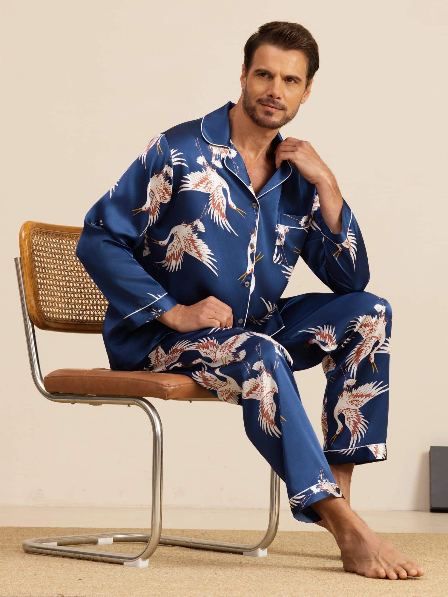 19Momme Pure Zijde Heren Kraanvogelprint Langemouw Notch Kraag Pyjama Set
