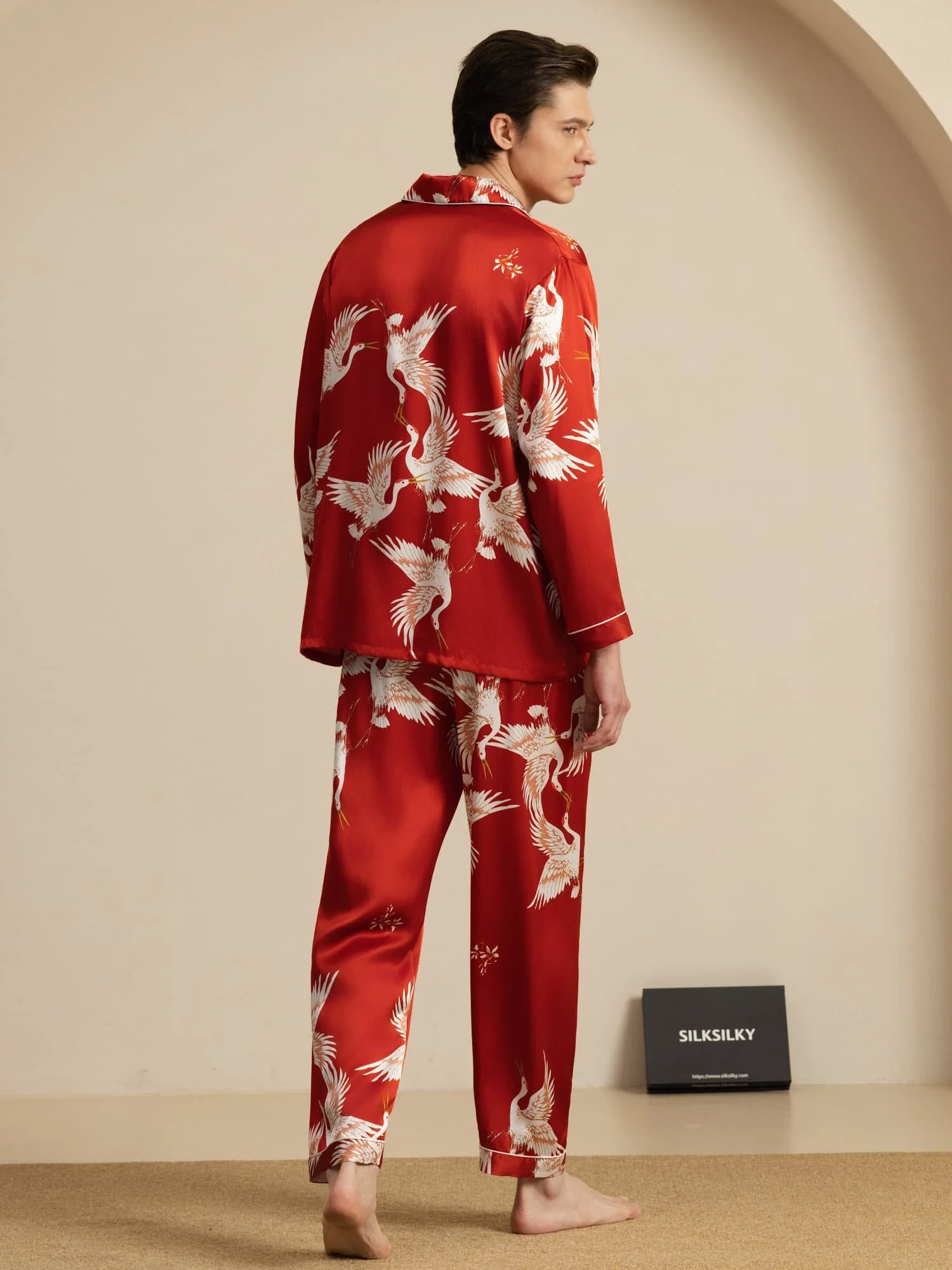 19Momme Pure Zijde Heren Kraanvogelprint Langemouw Notch Kraag Pyjama Set - Image 18