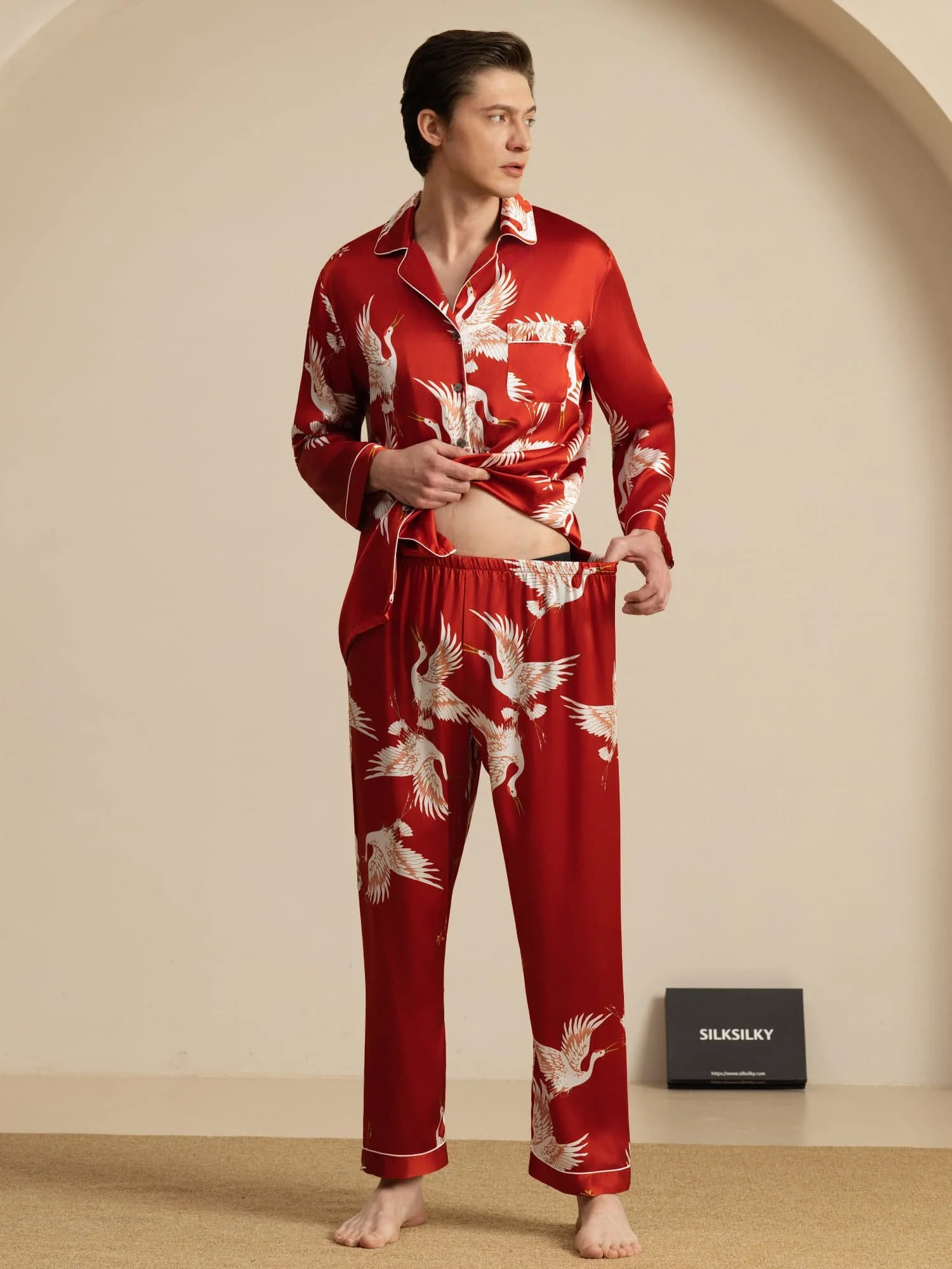 19Momme Pure Zijde Heren Kraanvogelprint Langemouw Notch Kraag Pyjama Set - Image 24