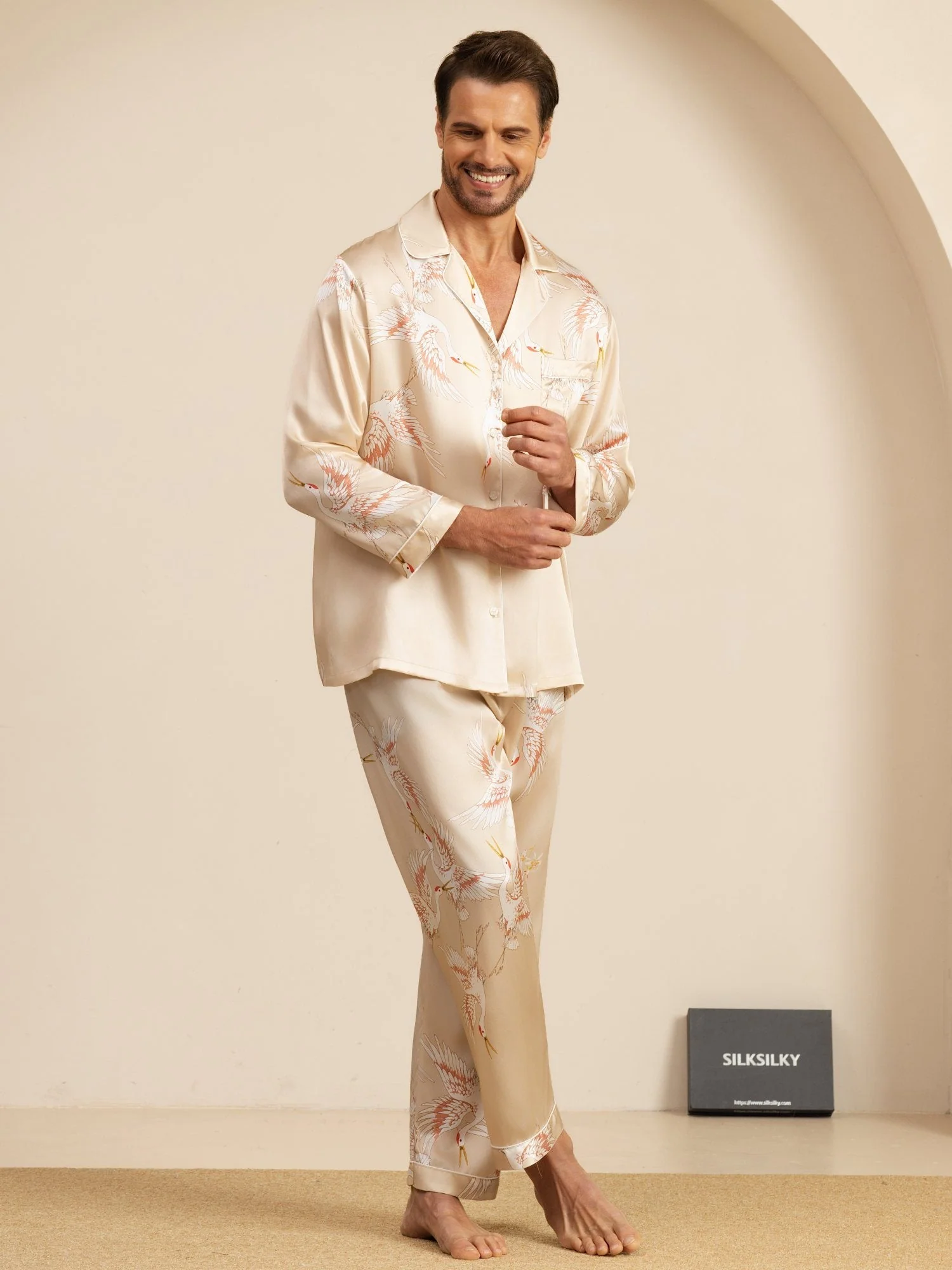 19Momme Pure Zijde Heren Kraanvogelprint Langemouw Notch Kraag Pyjama Set - Image 28