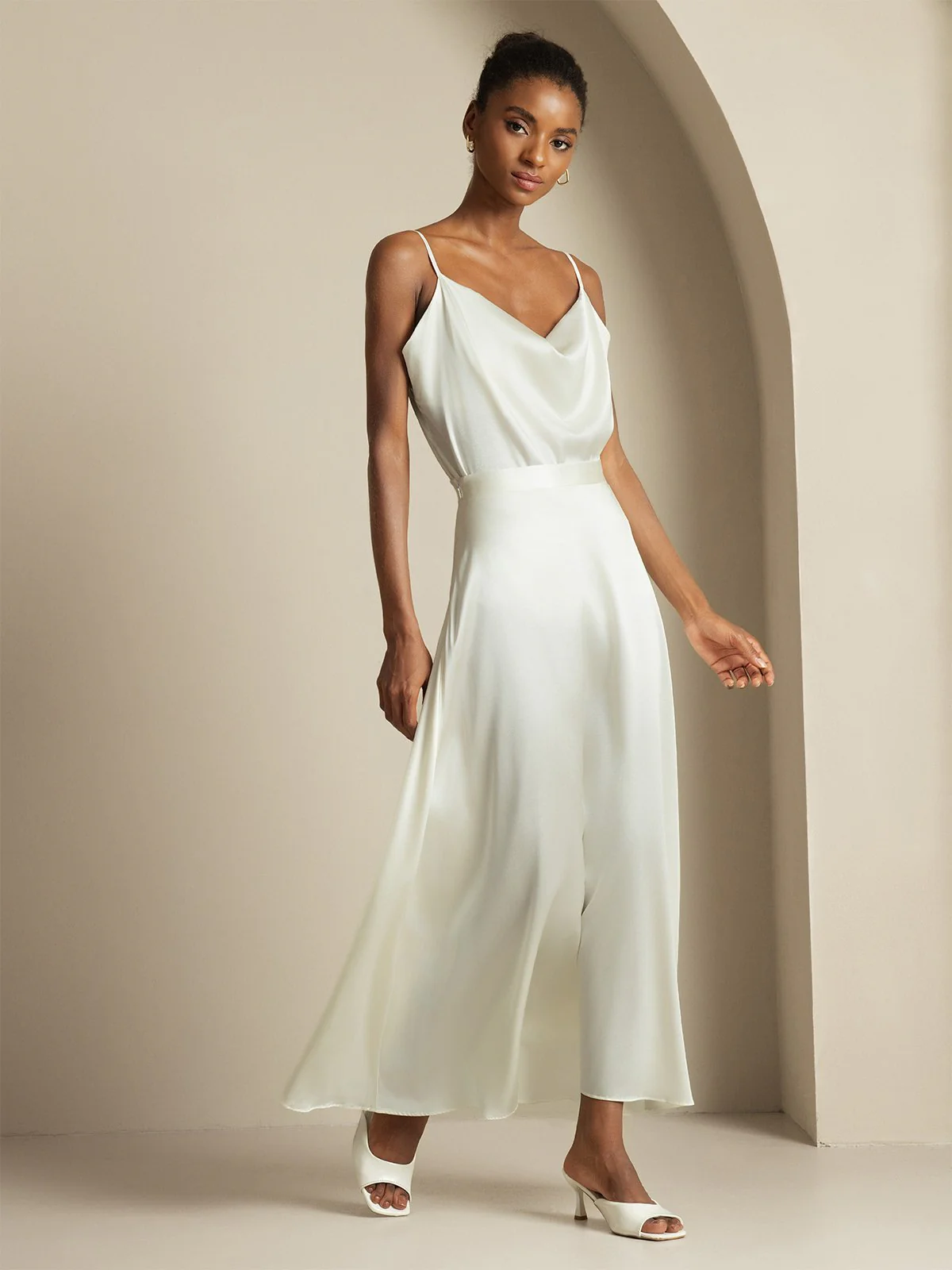 19Momme Zijde Cowl Neck Spaghetti Strap Camisole Top & A-Lijn Maxi Rok - Image 20