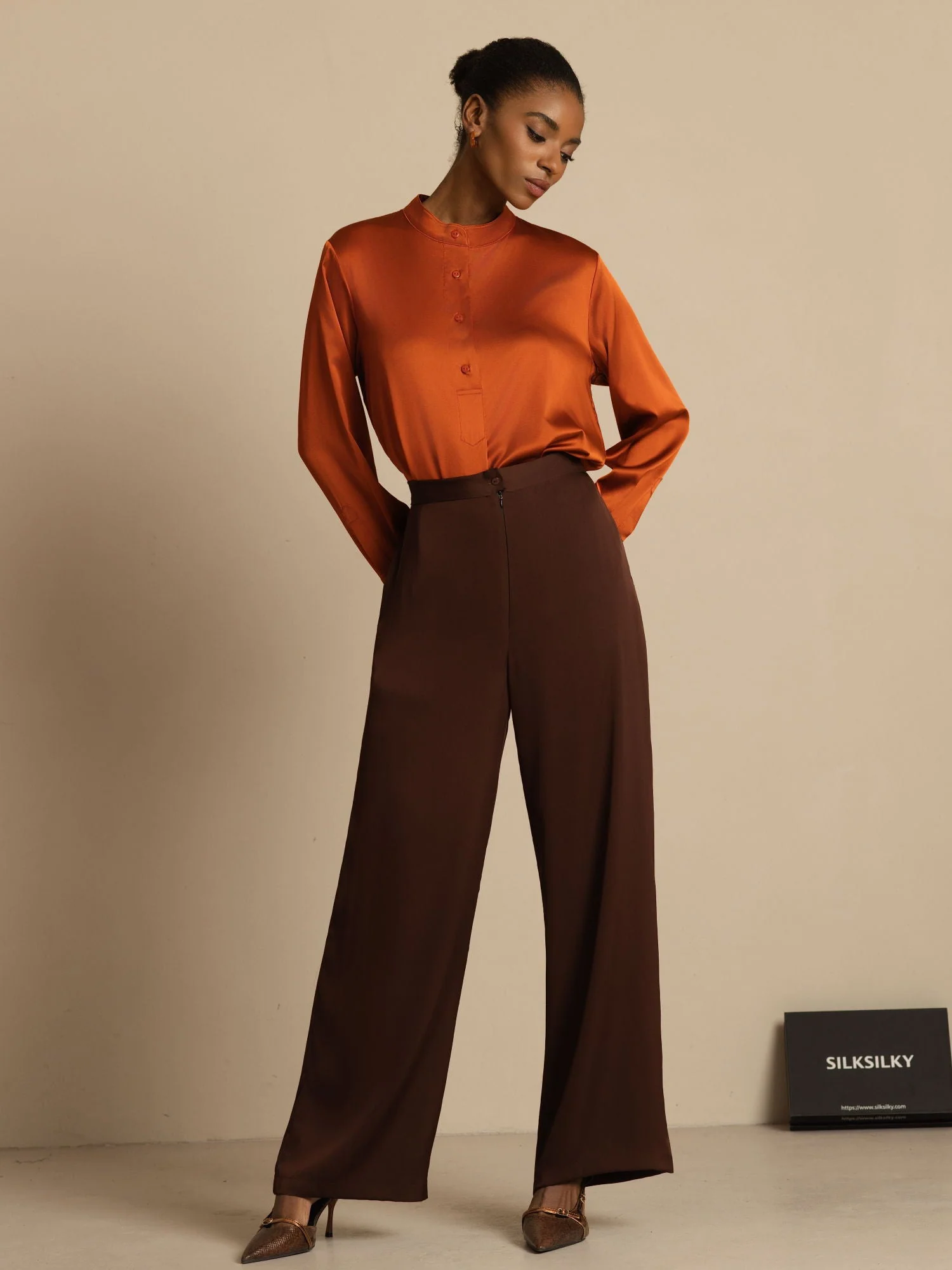 19Momme zijden dames Stand Collar High-Low blouse met knoopdetails - Image 15