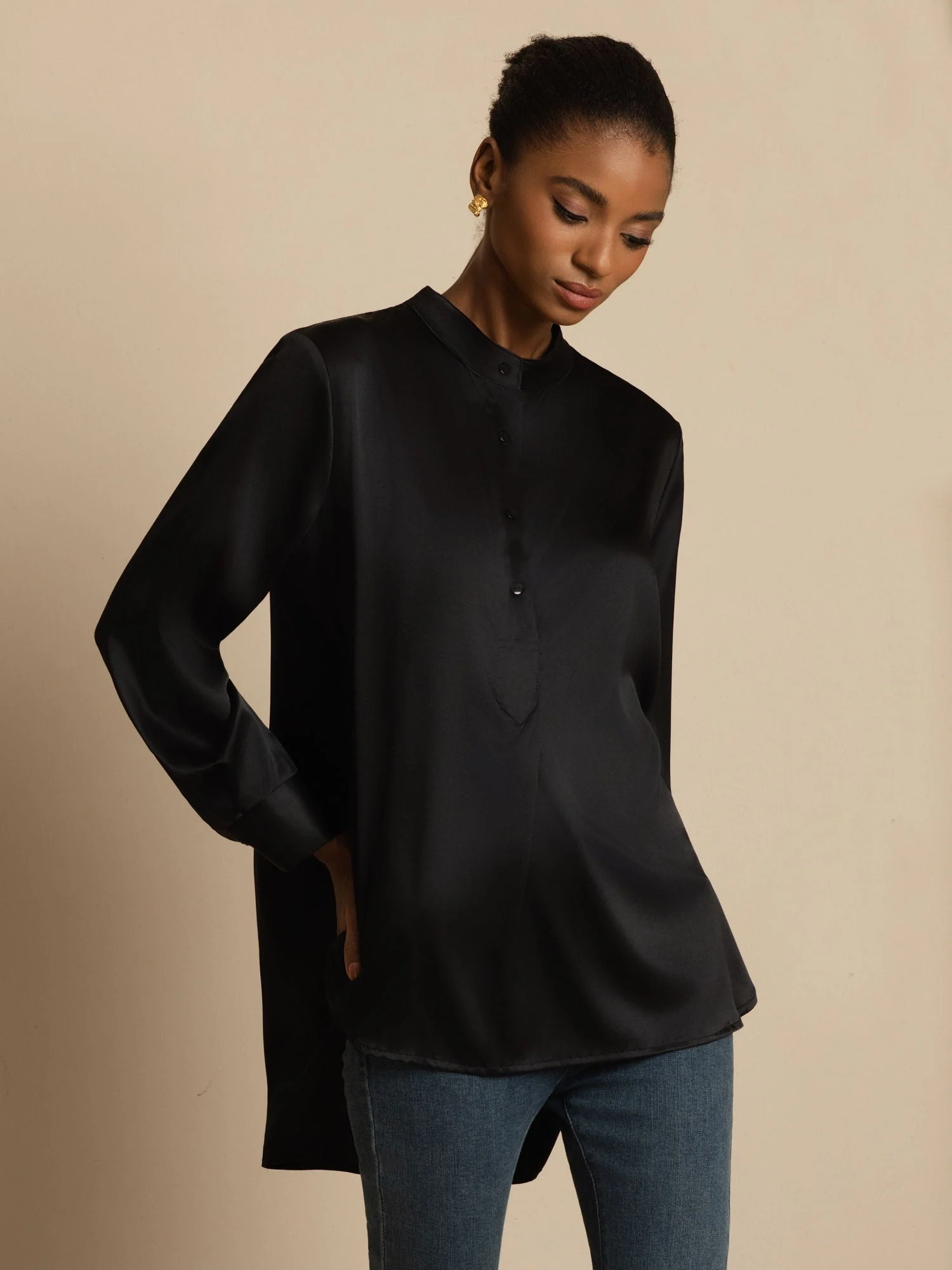 19Momme zijden dames Stand Collar High-Low blouse met knoopdetails - Image 17