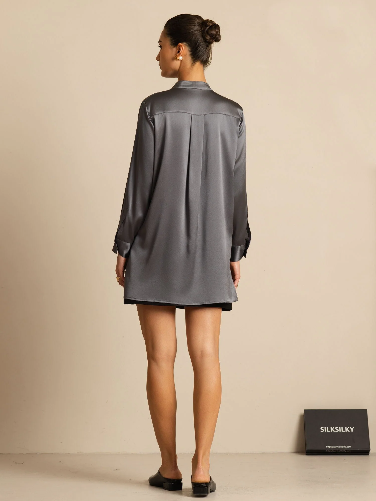 19Momme zijden dames Stand Collar High-Low blouse met knoopdetails - Image 24