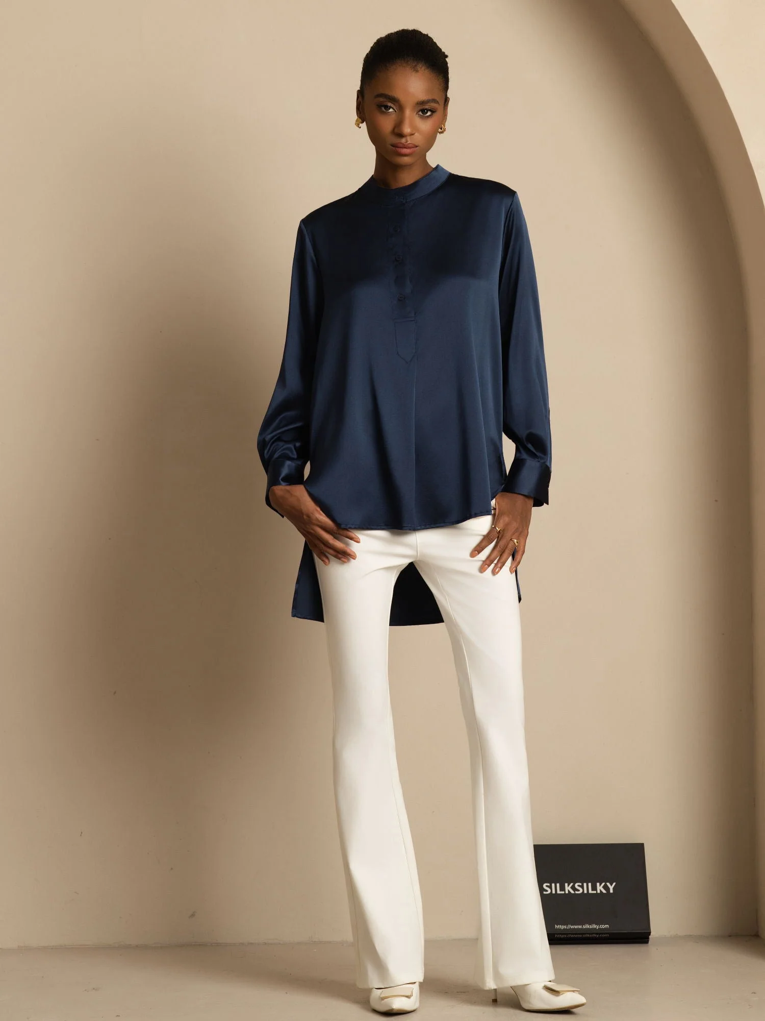 19Momme zijden dames Stand Collar High-Low blouse met knoopdetails - Image 8