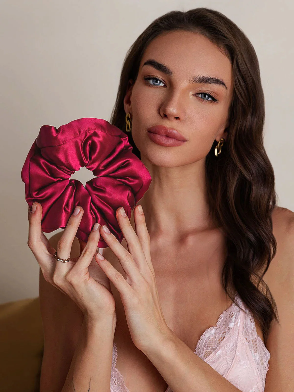 Pure Zijde Zachte Oversized Haar Scrunchie - 8cm - Image 2