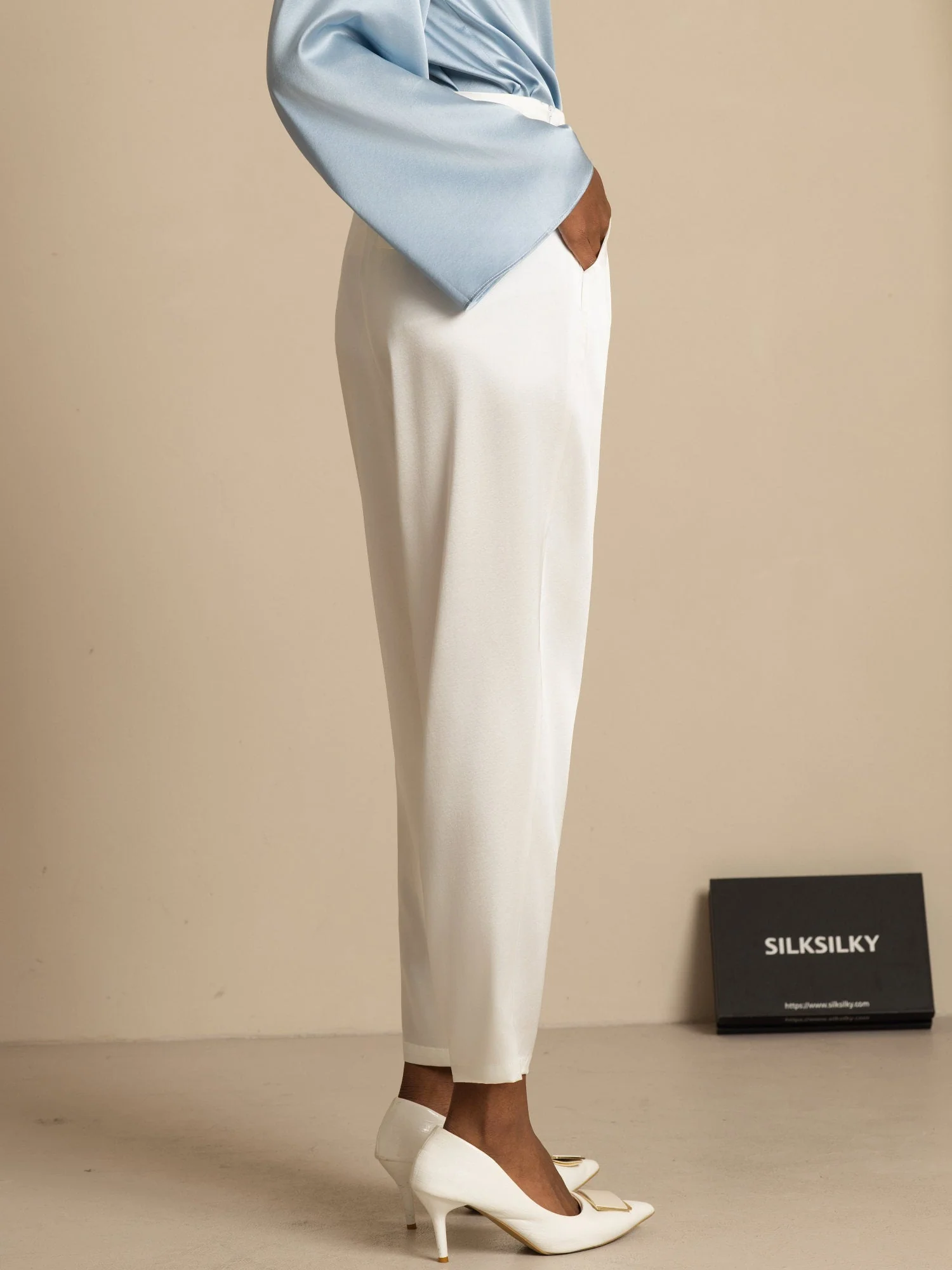 19Momme Modevolle zijden pantalon in carrotmodel - Image 15