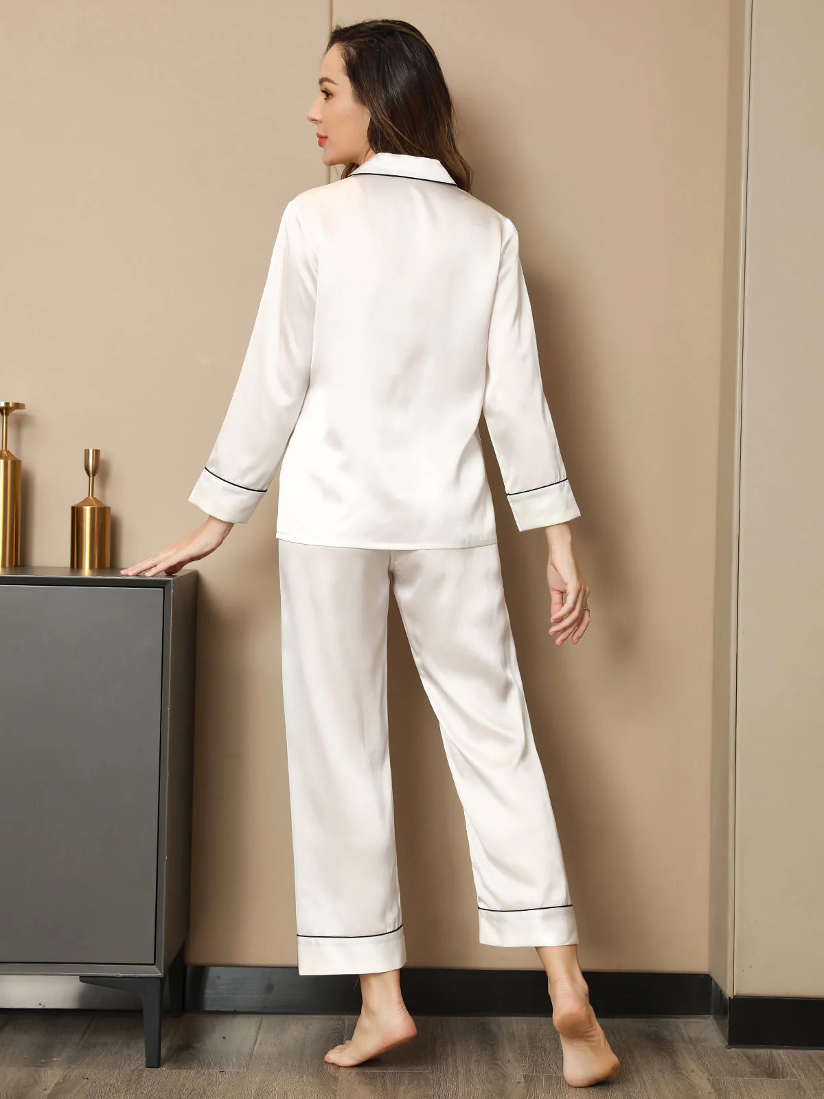 Moerbei Zijde Binding Trim Klassiek Pyjama Set - Image 17