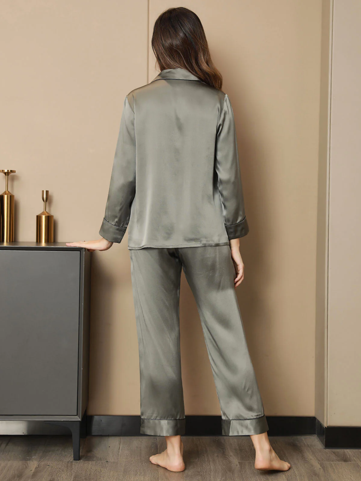 Moerbei Zijde Binding Trim Klassiek Pyjama Set - Image 9