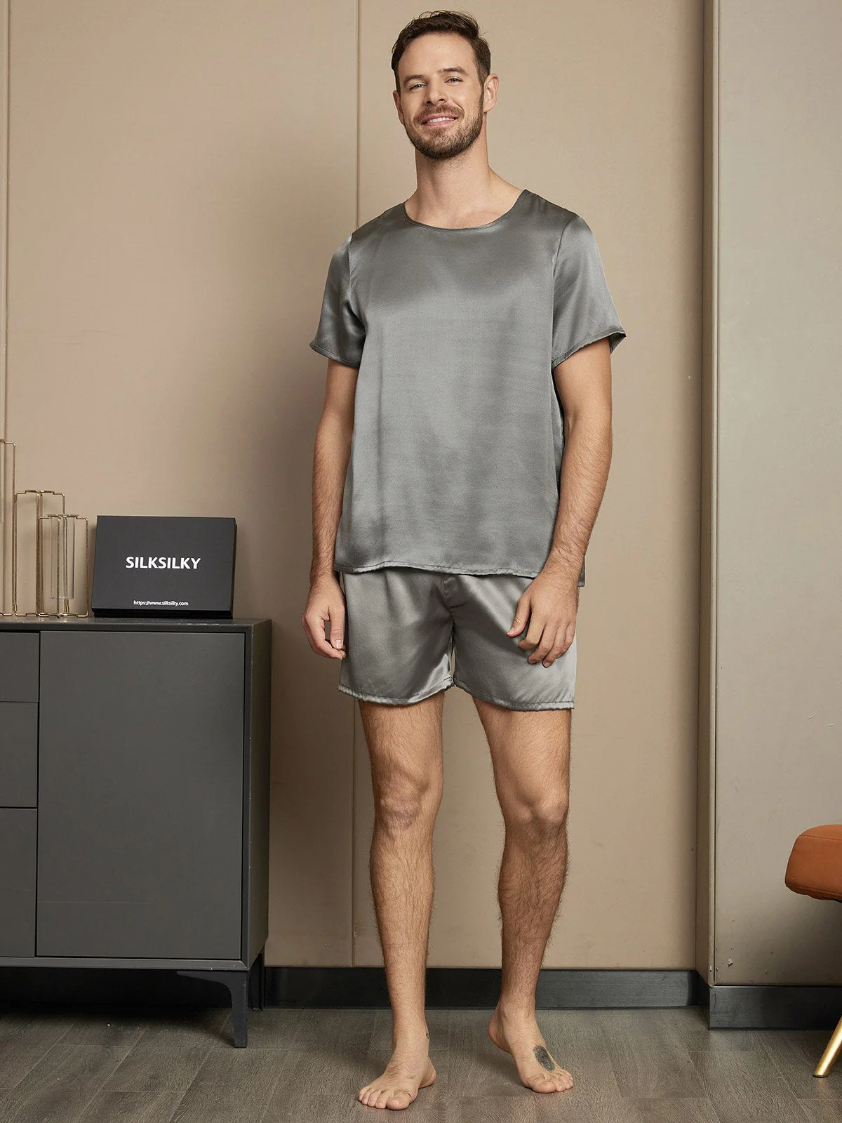 Herenpyjama Set Van Pure Zijde Met Korte Mouwen Ronde Hals En Shorts - Image 15