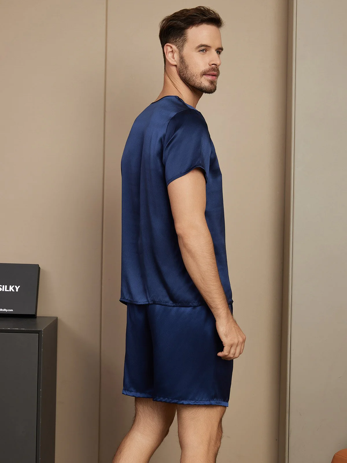 Herenpyjama Set Van Pure Zijde Met Korte Mouwen Ronde Hals En Shorts - Image 7