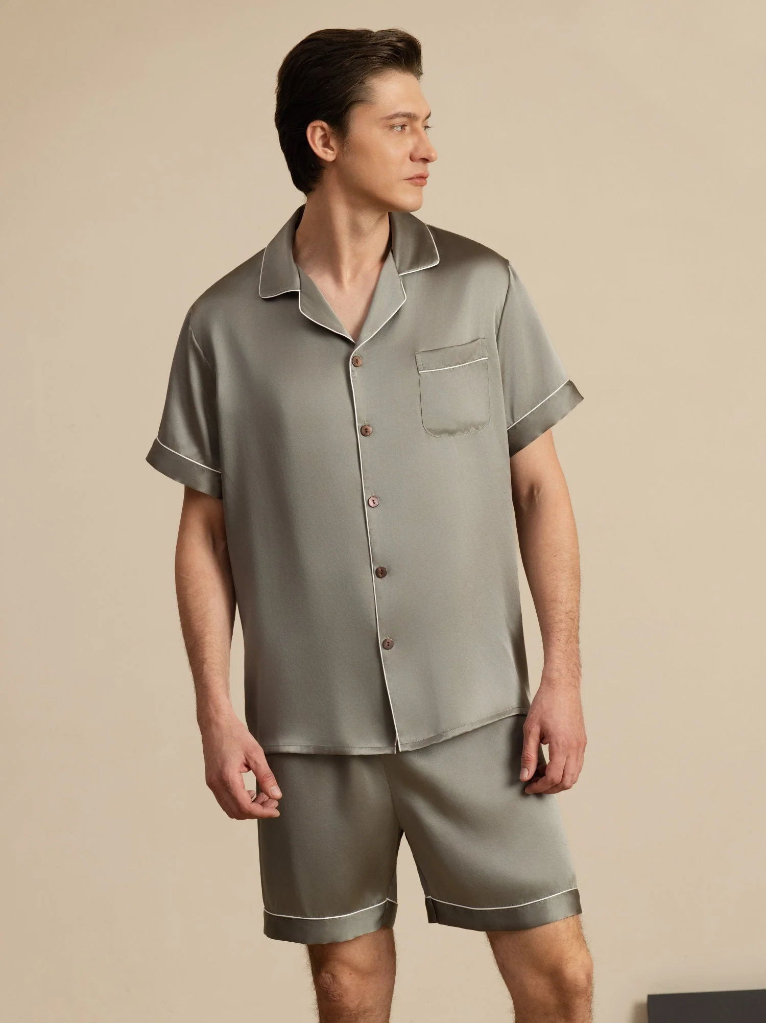 Herenpyjama Set Van Pure Zijde Met Korte Mouwen Reverskraag En Shorts - Image 11