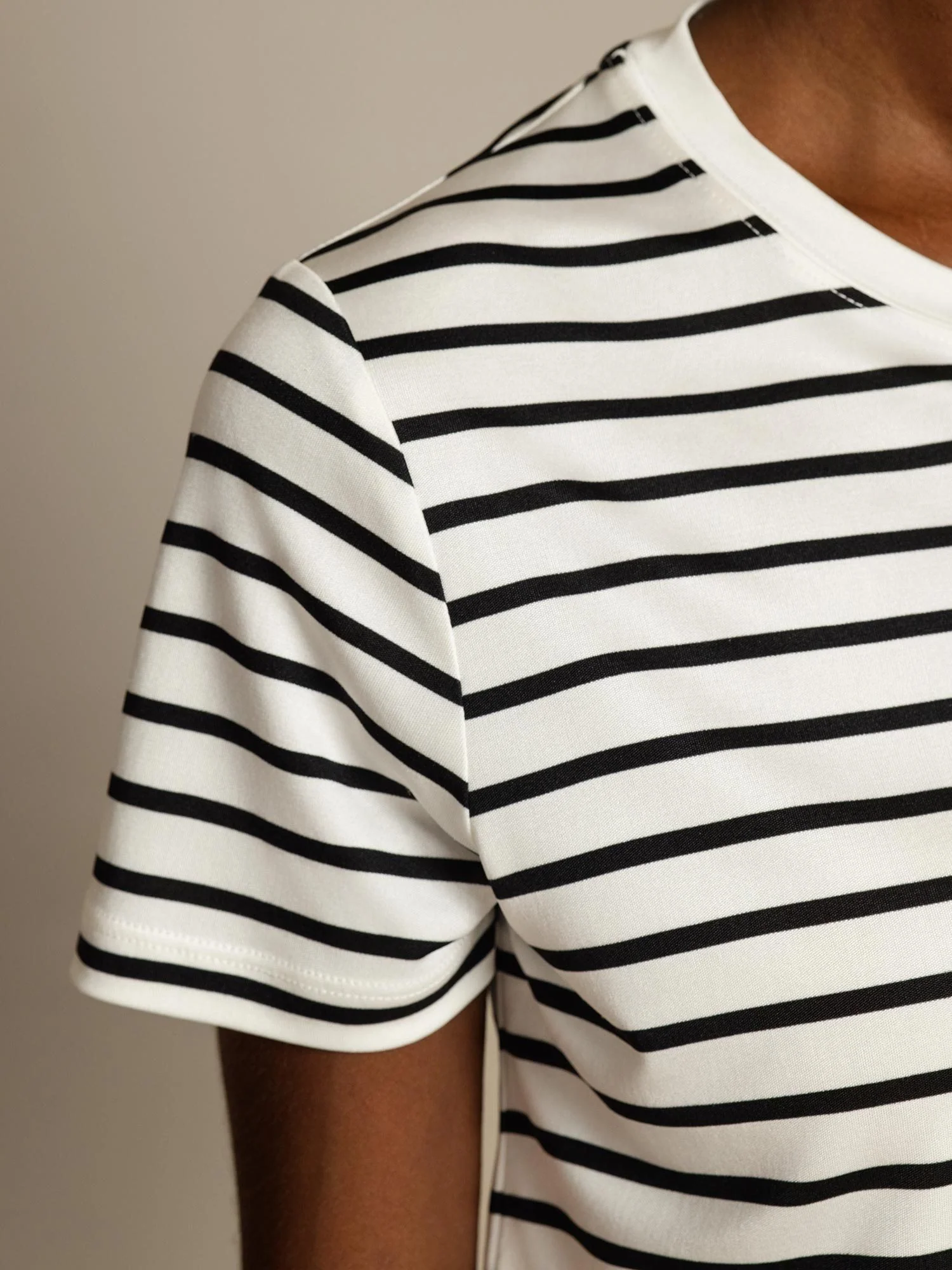 Dames Puur Zijde Rond Hals Korte Mouw Sport Streep T-Shirt - Image 4