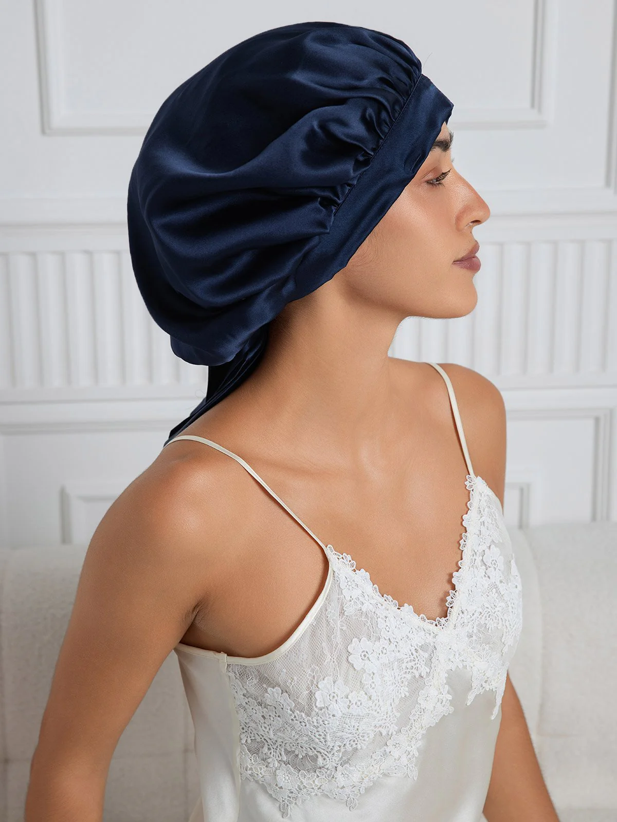 Elegante slaapmuts van pure zijde met lange linten - Image 16