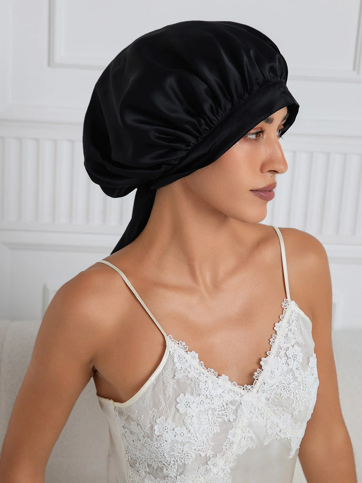 Elegante slaapmuts van pure zijde met lange linten - Image 18