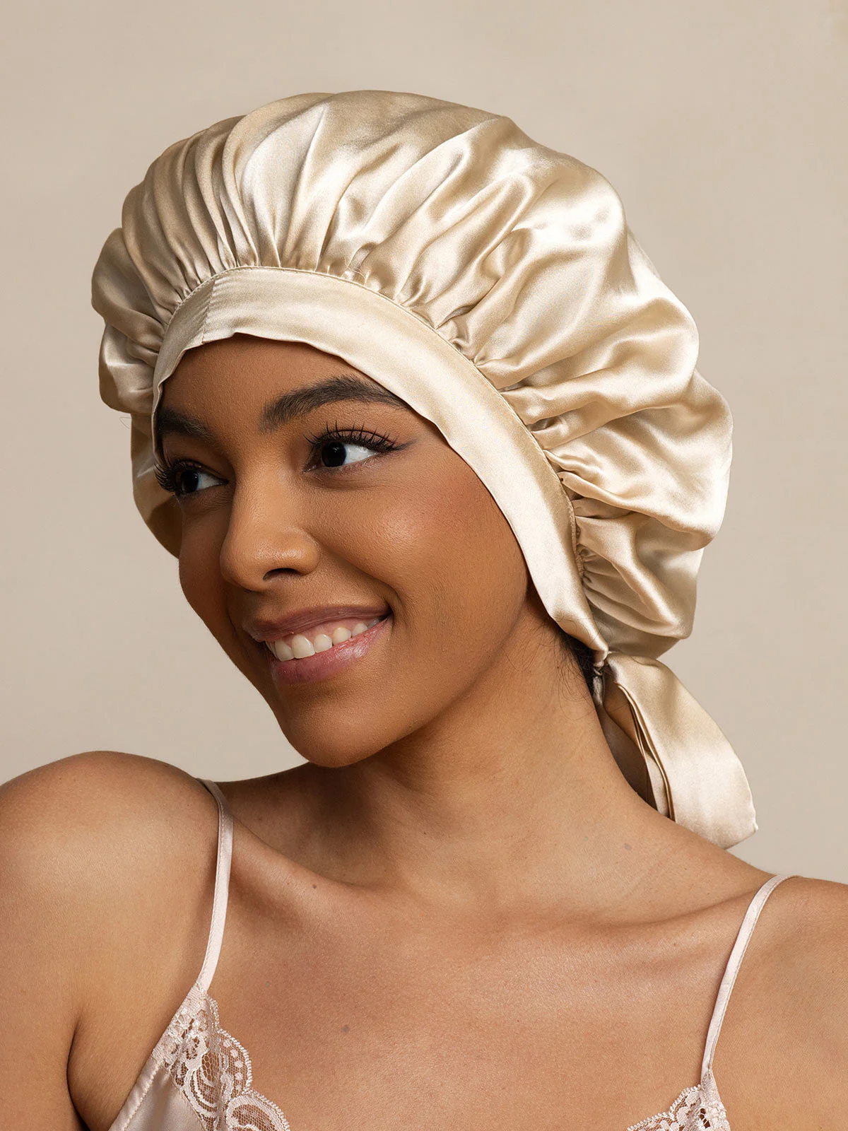 Elegante slaapmuts van pure zijde met lange linten - Image 23