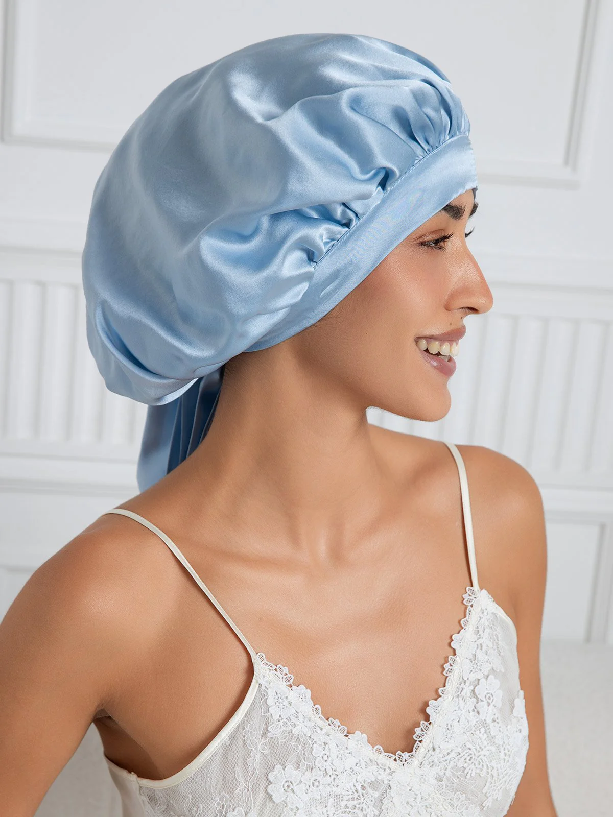 Elegante slaapmuts van pure zijde met lange linten - Image 5