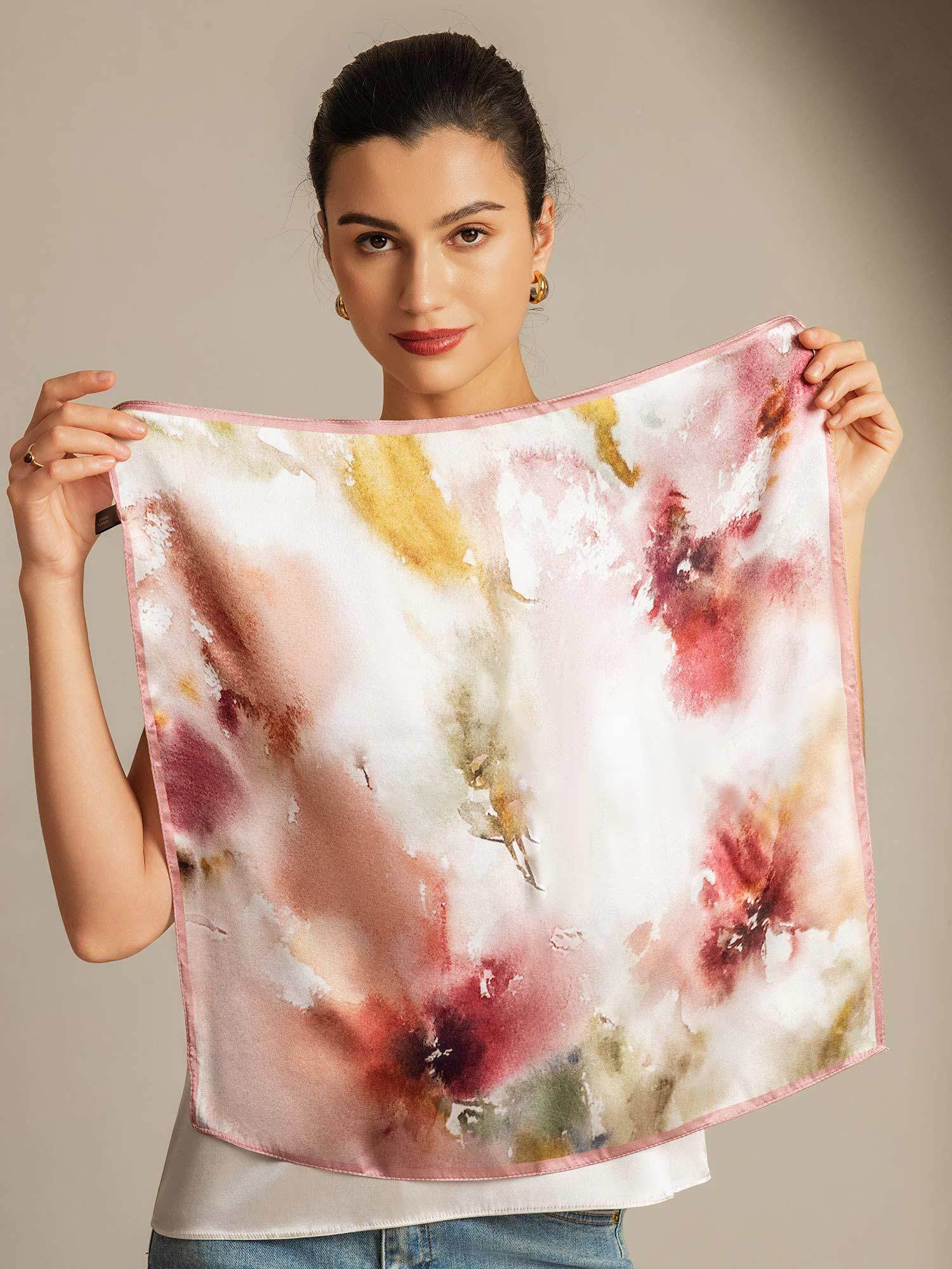 Pure Zijde Bloemen Vierkante Sjaal met Roze Rand 53*53 cm - Image 2