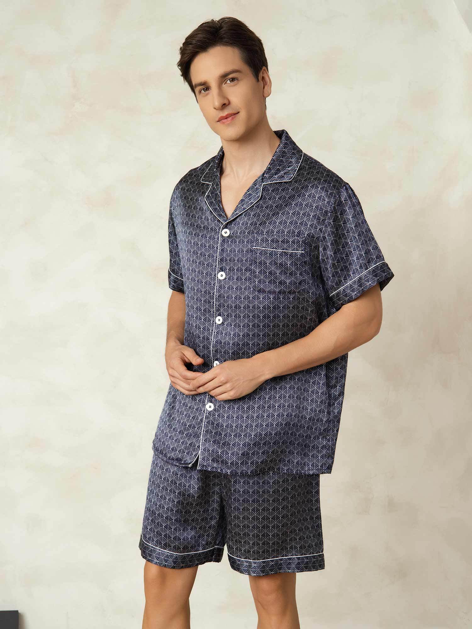 Heren Pyjama Set Van Zuivere Zijde Marineblauw Met Ginkgo Print Korte Mouwen En Reverskraag - Image 3
