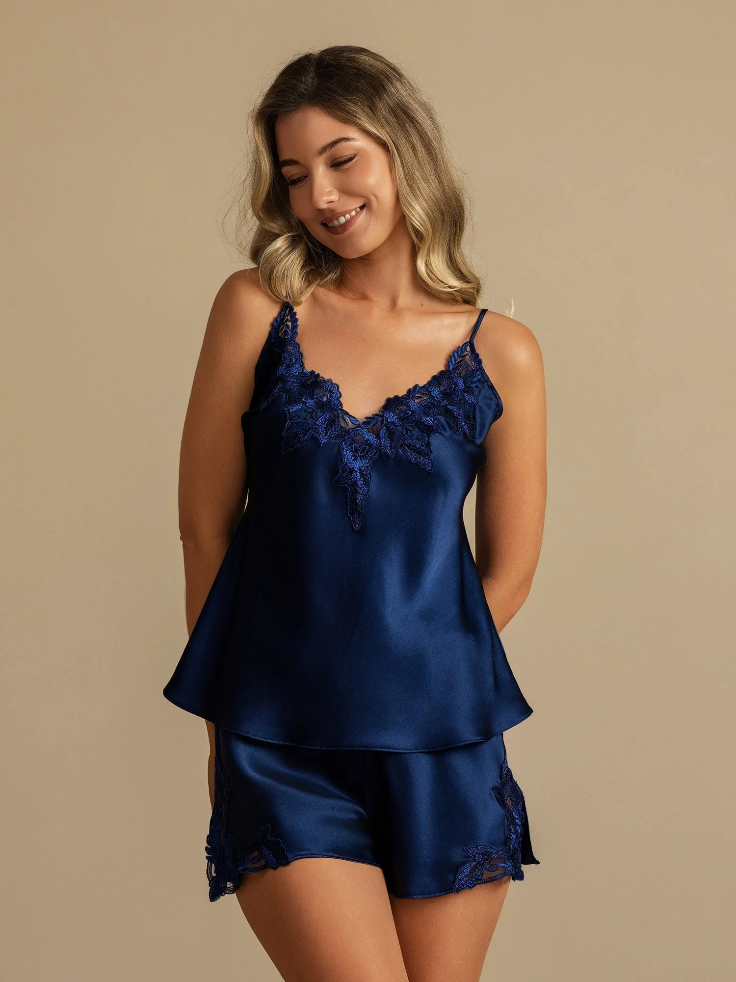 100% Moerbeizijde V-Hals Camisole Set Met Kant - Image 20