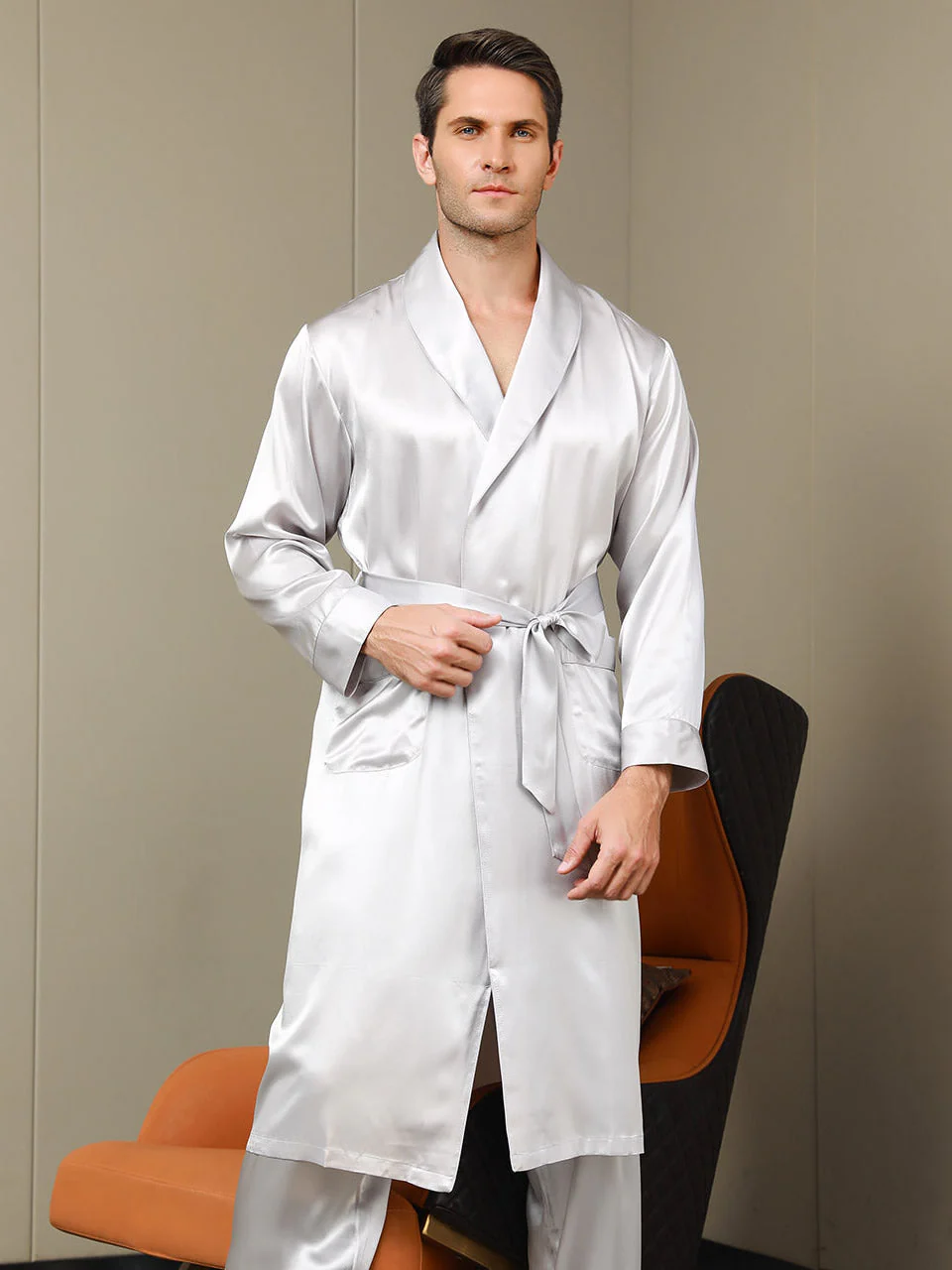 Moerbei Zijde Lapel Collar Belted Kamerjas (Broek niet Inbegrepen) - Image 19
