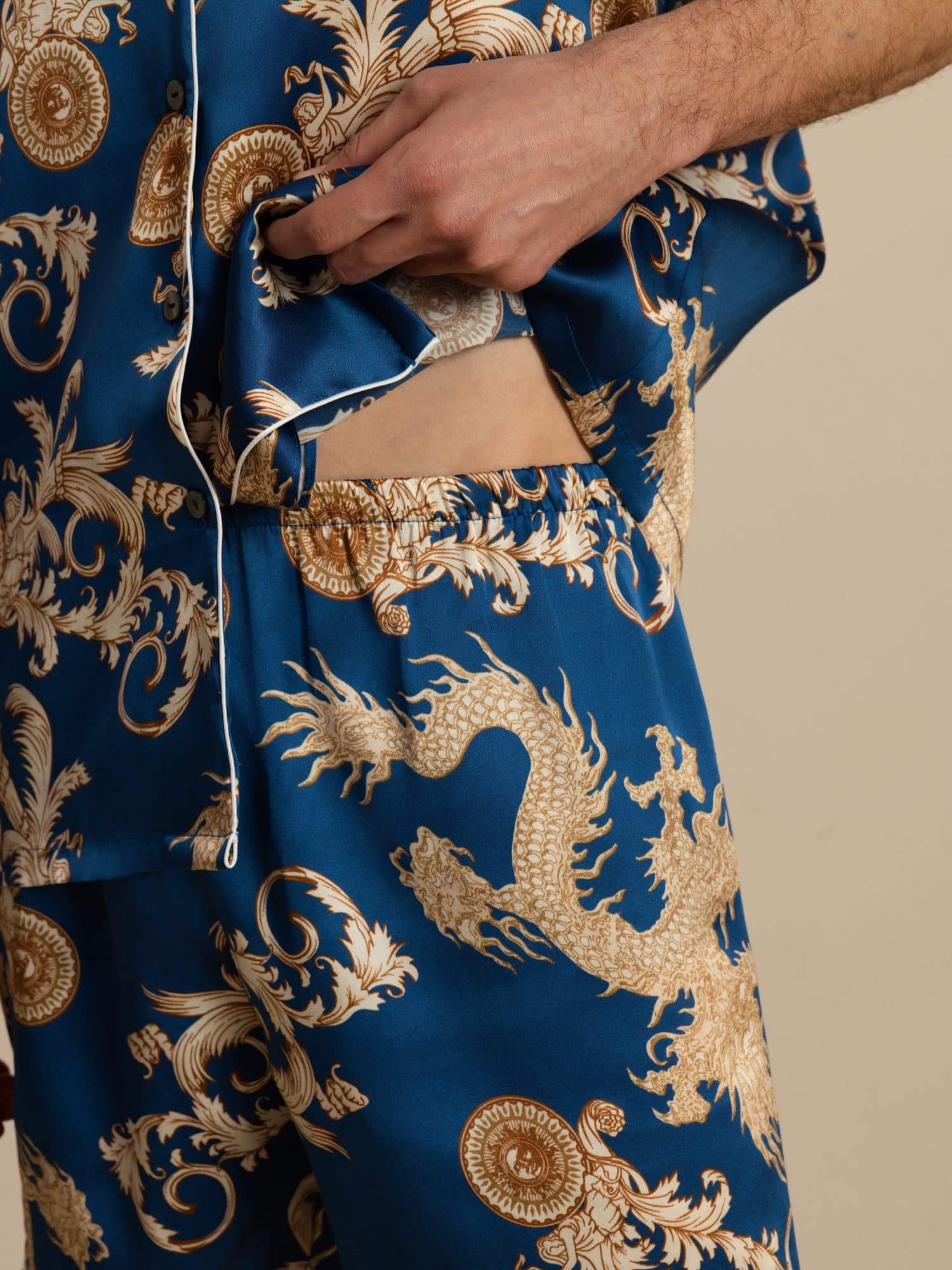 Pure Zijde Heren Draak Print Korte Mouwen Notch Kraag Pyjama Set - Image 19