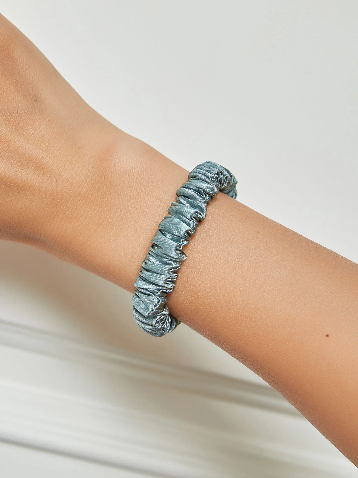 Pure Zijde Zachte Dunne Haar Scrunchie - 1cm - Image 78