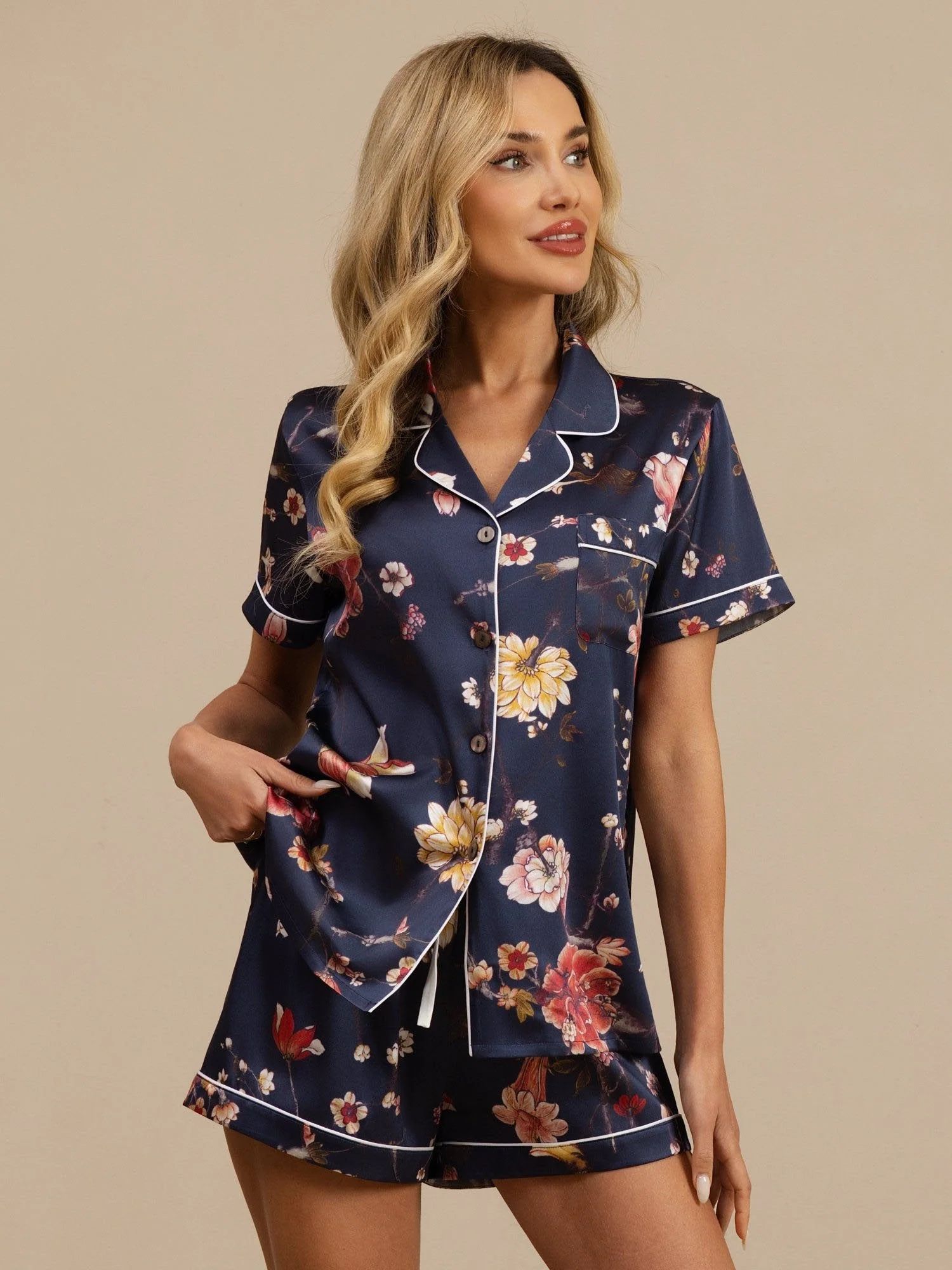 19Momme Zijden Dames Marineblauw Bloemenprint Korte Mouwen Reverskraag Knoopsluiting Pyjamaset - Image 6