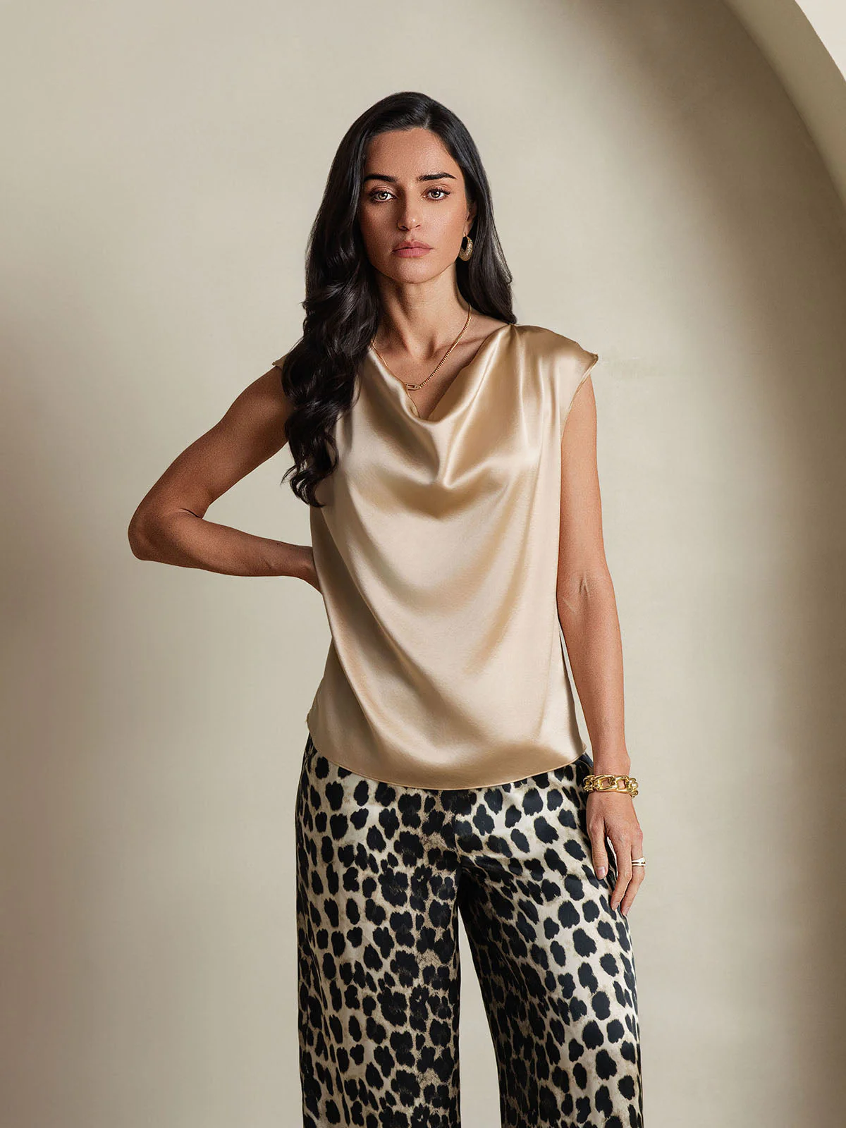 19Momme Zijde Coltrui Met Capmouwen Blouse - Image 10