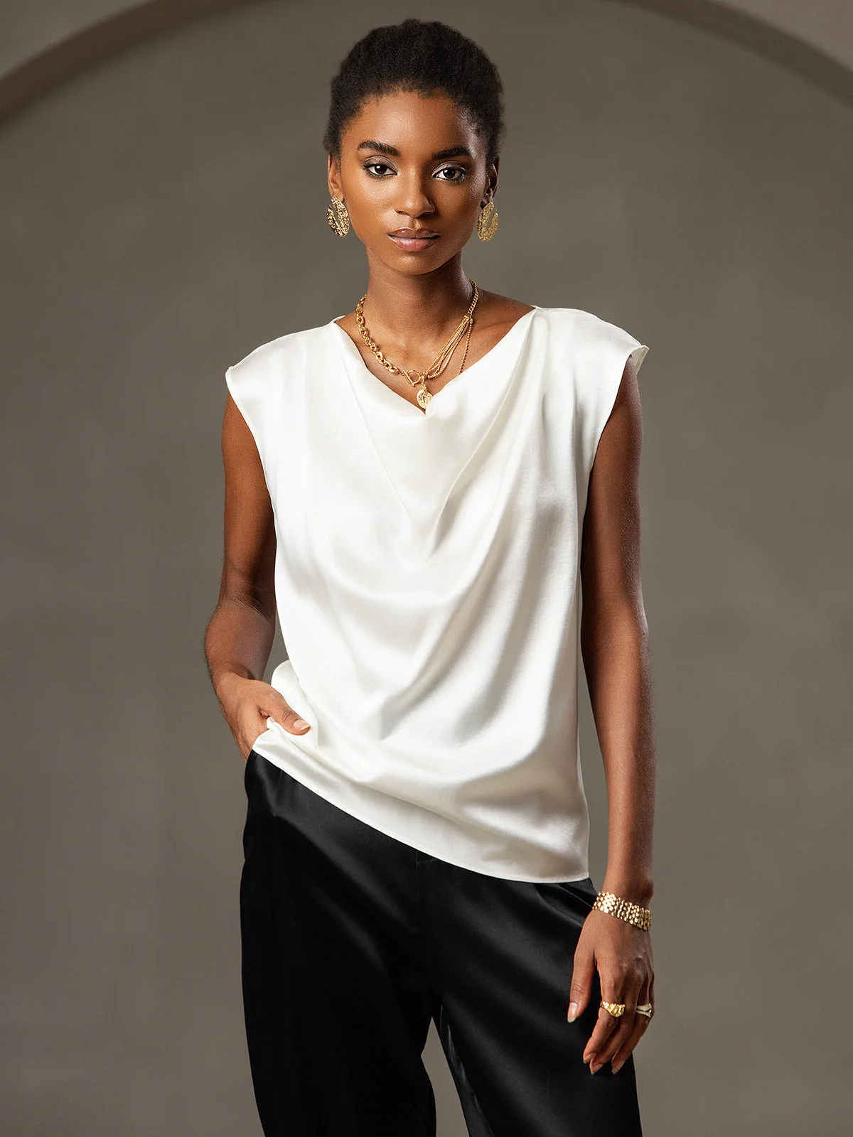 19Momme Zijde Coltrui Met Capmouwen Blouse - Image 4