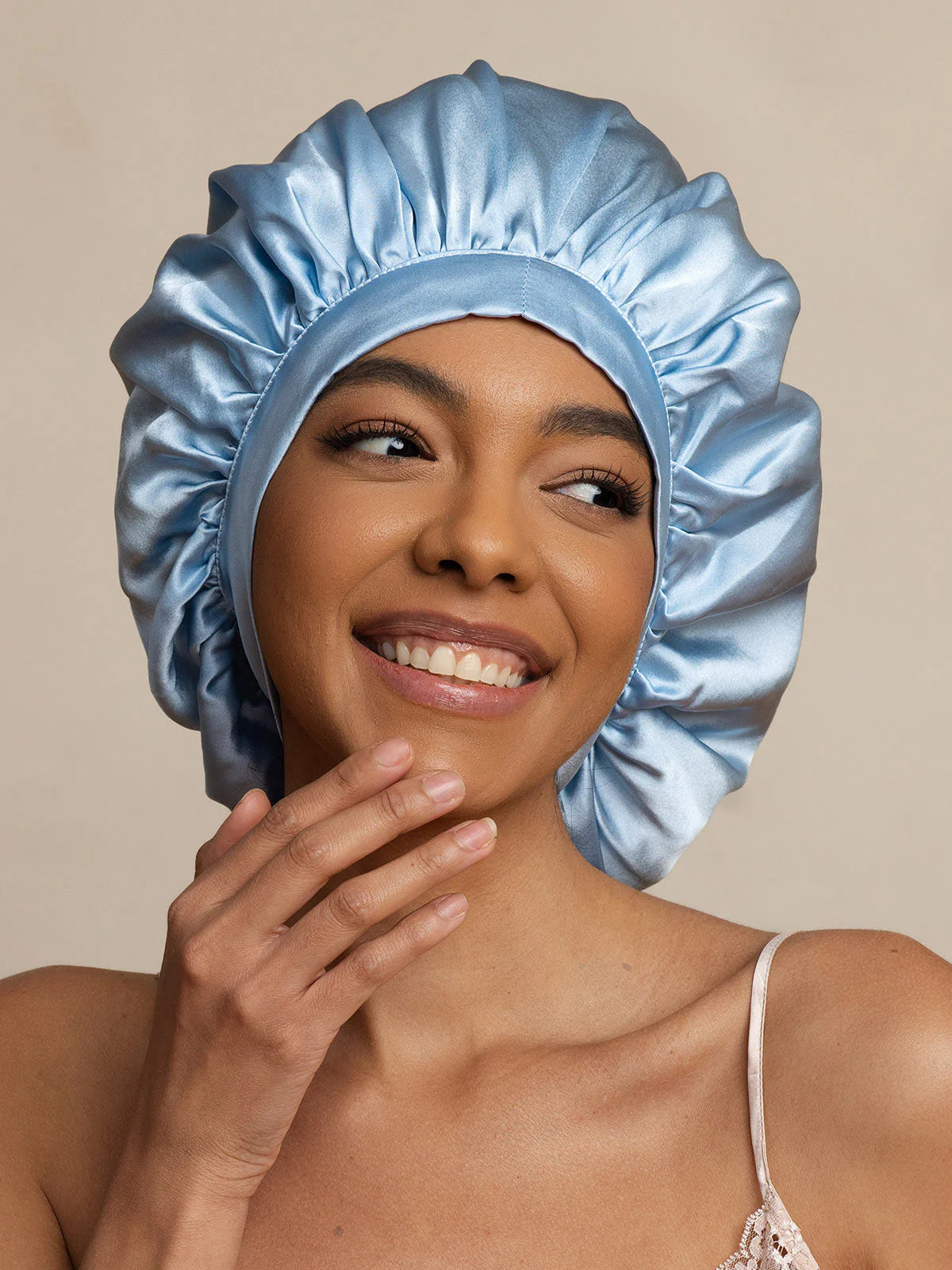 Dames Bonnet van 100% Moerbeizijde met Lange Lintjes - Image 39